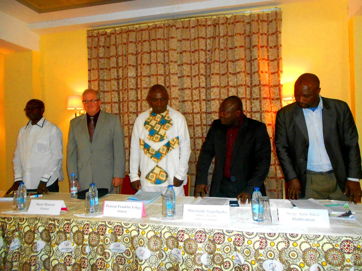 Conference in Cameroun with Pastor Mario Monette (2015)